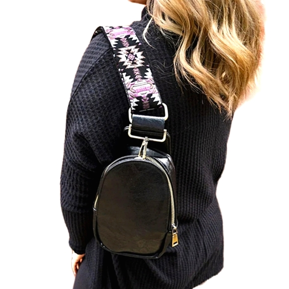 BLACK GUITAR STRAP SLING BAG - Picture 3 of 10